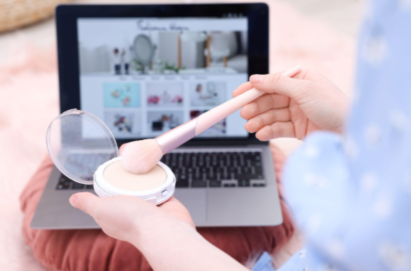 The Hidden Connection Between Skin Hydration and Aging: Why Moisture Is Your Most Powerful Anti-Aging Tool